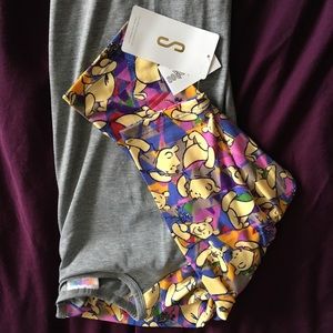 Lularoe Randy t-shirt, Pooh. Small.
